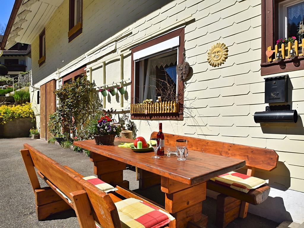 Country Style Flat With Garden Apartment Triberg im Schwarzwald Room photo